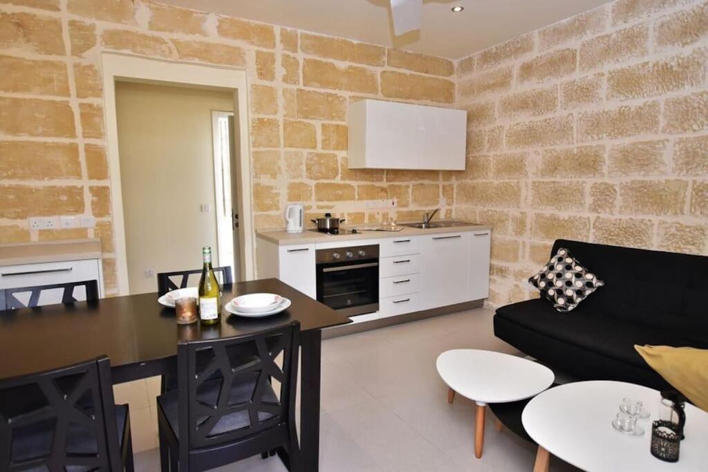 Vallettastay - Lucky Star One Bedroom Apartment 301 Eksteriør bilde